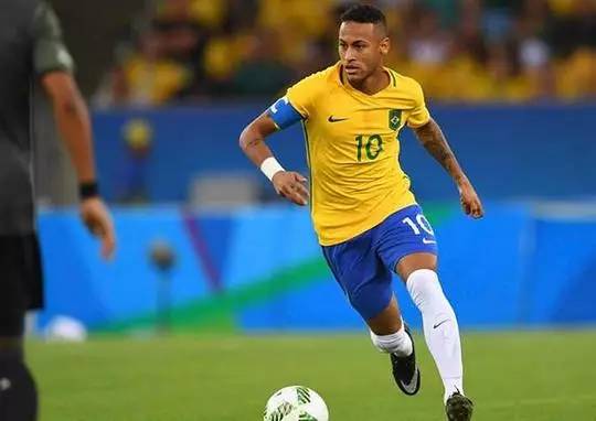 强势爆发！戈贝尔13中11轰24分14板（戈贝尔统治禁区：13投11中轰24分14板）