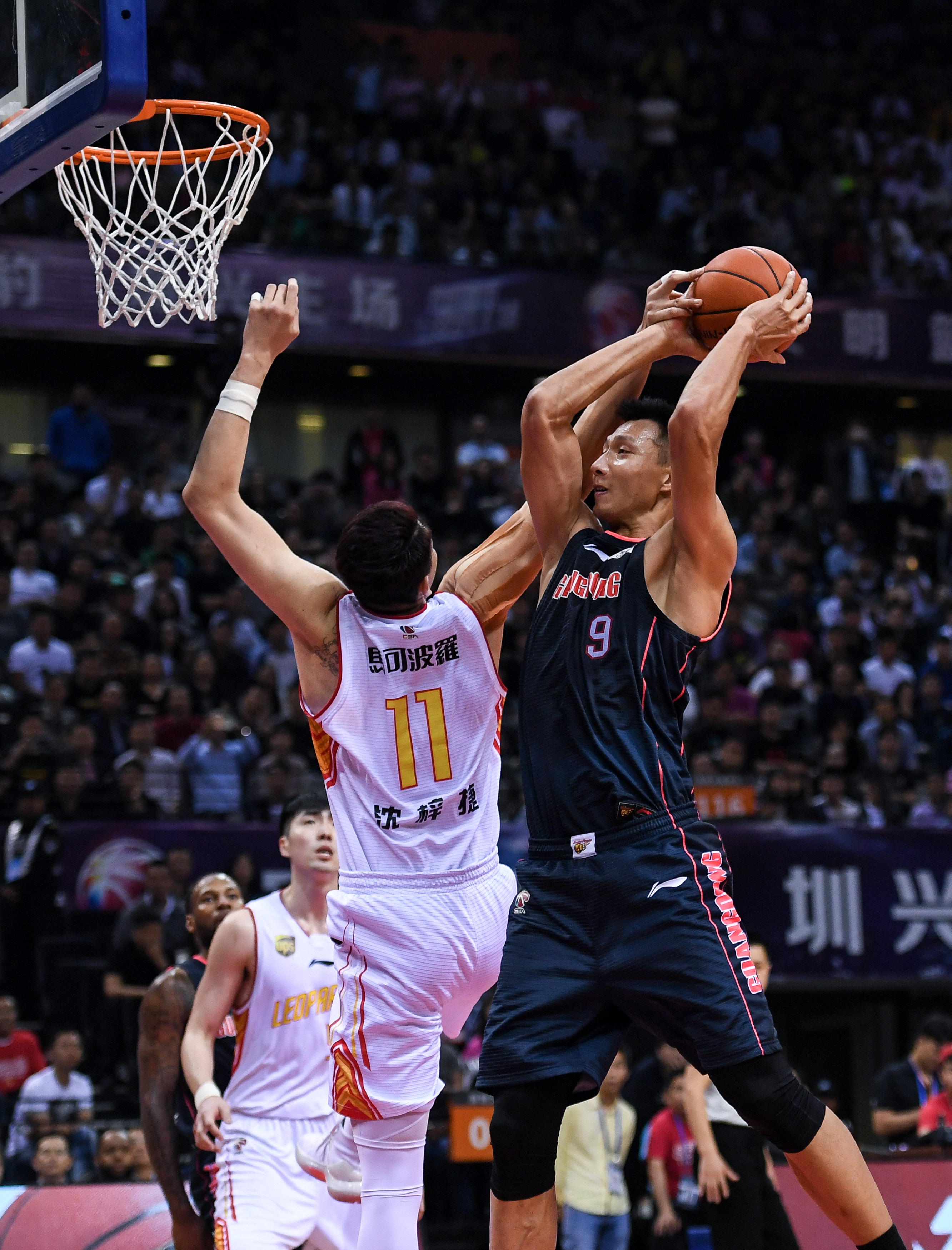 想踢好球，先学会“看”比赛（踢好球的第一课：学会“看”比赛）