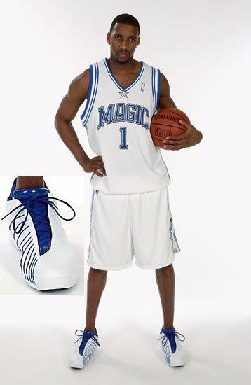 队长亲自上！拜仁“安排”凯恩说服格伊转会，国家队领导力是根本（拜仁推动格伊转会：凯恩亲自出马游说，国家队领袖气质成关键）