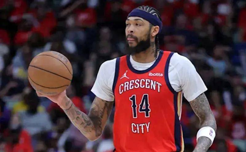 不太乐观？美记：萨格斯赛后坐轮椅离开球馆（情况不乐观？美记称萨格斯赛后坐轮椅离开球馆）