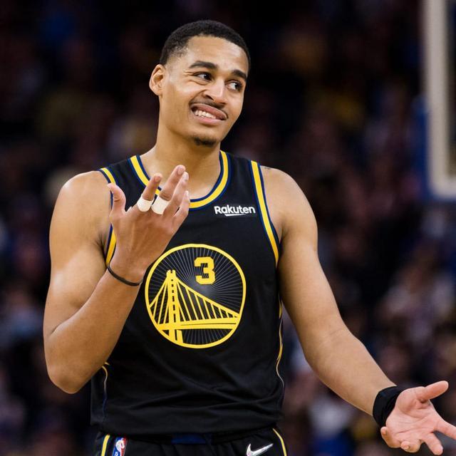 篮球勇士全队轮转效率提升（勇士全队轮换效率显著提升）