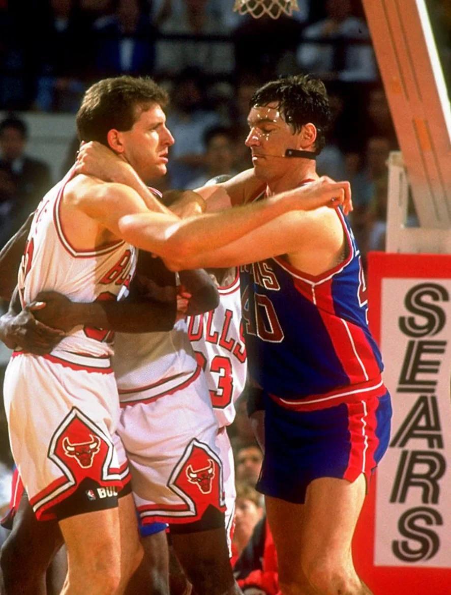 哈维：足球是能够改变国家命运的运动，扩军改制是利好决策（哈维：足球能改写国家命运，赞扩军改制为利好之举）