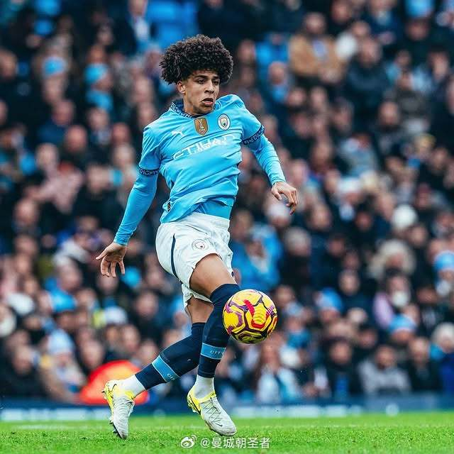 意媒：米兰希望魔笛能帮助推动卢宁加盟，皇马估价2500万欧（意媒：米兰盼魔笛出面促成卢宁加盟，皇马要价2500万欧）