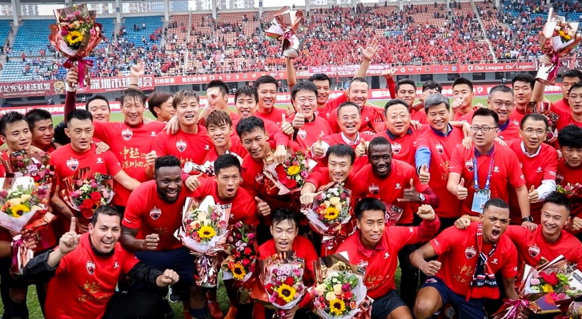 天空：水晶宫和马特塔谈续约，队内多名球员被其他球队盯上（天空：水晶宫商讨马特塔续约，多名球员成他队引援目标）