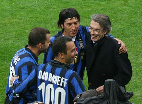 西甲半场：莫雷诺、科斯塔破门，比利亚雷亚尔1-1马略卡（西甲半场：莫雷诺、科斯塔先后破门，比利亚雷亚尔1-1暂平马略卡）